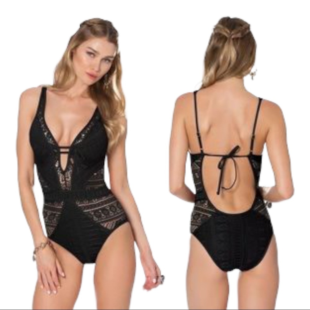 Becca color play one piece crochet black size medium.